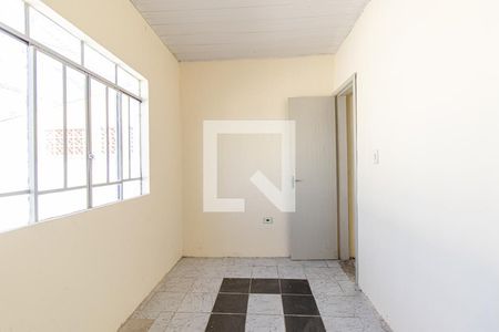 Quarto 1 de casa para alugar com 3 quartos, 120m² em Uberaba, Curitiba
