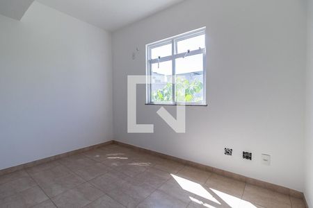 Quarto 2 de apartamento para alugar com 2 quartos, 46m² em Pechincha, Rio de Janeiro