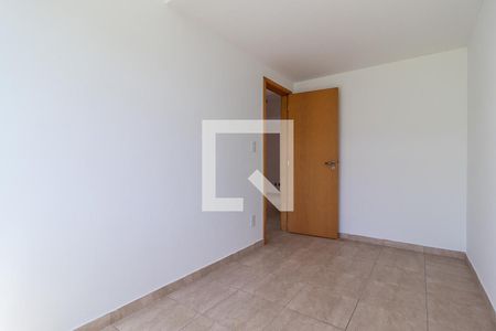 Quarto 1 de apartamento para alugar com 2 quartos, 46m² em Pechincha, Rio de Janeiro