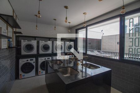 Studio à venda com 22m², 1 quarto e sem vaga Studio à venda com 22m², 1 quarto e sem vagaÁrea comum