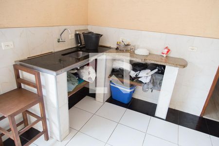 Casa à venda com 180m², 3 quartos e 1 vagaÁrea de Serviço