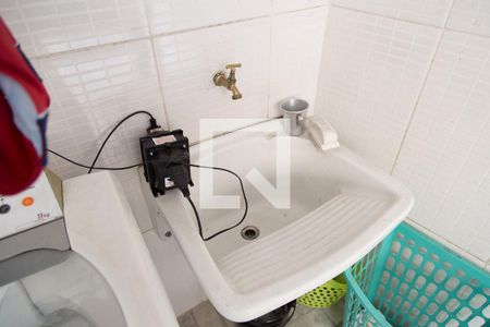 Casa à venda com 180m², 3 quartos e 1 vagaÁrea de Serviço