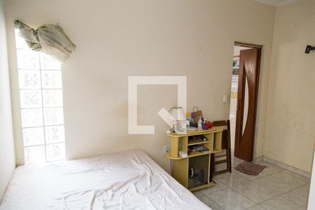 Casa à venda com 180m², 3 quartos e 1 vagaQuarto 1