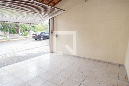 Casa à venda com 180m², 3 quartos e 1 vagaGaragem