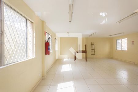Apartamento para alugar com 38m², 1 quarto e sem vaga Apartamento para alugar com 38m², 1 quarto e sem vagaÁrea Comum - Salão de Festas