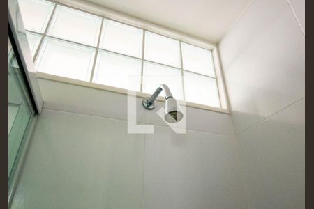 Apartamento à venda com 110m², 3 quartos e 1 vaga Apartamento à venda com 110m², 3 quartos e 1 vagaBanheiro Social