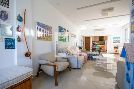 Sala de apartamento à venda com 3 quartos, 110m² em Grajaú, Rio de Janeiro