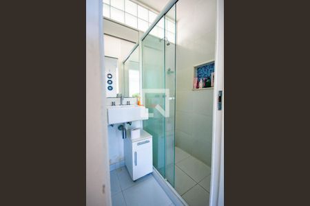 Apartamento à venda com 110m², 3 quartos e 1 vaga Apartamento à venda com 110m², 3 quartos e 1 vagaBanheiro Social