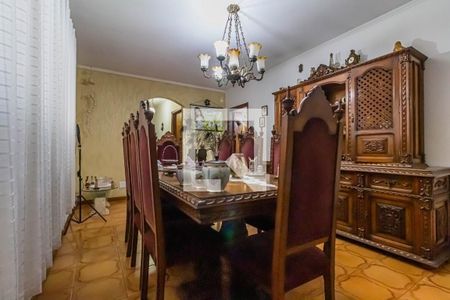 Casa à venda com 480m², 4 quartos e NaN vagasSala de Jantar