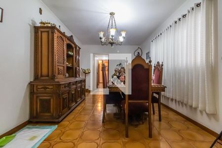 Casa à venda com 480m², 4 quartos e NaN vagasSala de Jantar