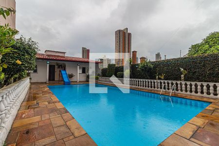 Casa à venda com 480m², 4 quartos e NaN vagasPiscina