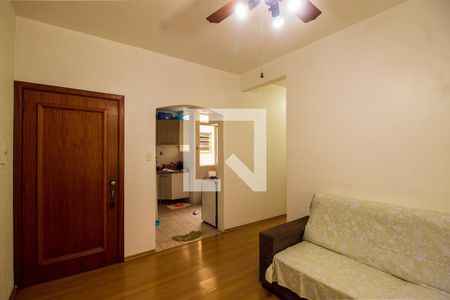 Sala de apartamento à venda com 3 quartos, 66m² em Camaquã, Porto Alegre