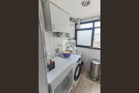 Apartamento à venda com 150m², 3 quartos e 4 vagasLavanderia