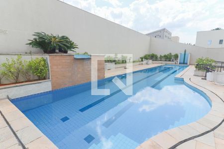 Apartamento à venda com 150m², 3 quartos e 4 vagasÁrea comum - Piscina