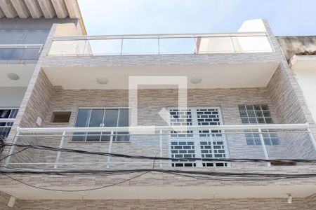 Casa para alugar com 144m², 3 quartos e sem vaga Casa para alugar com 144m², 3 quartos e sem vagaFachada