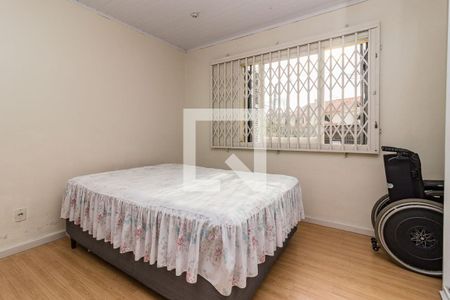 Dormitório de casa à venda com 5 quartos, 560m² em Ipanema, Porto Alegre