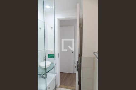 Apartamento para alugar com 60m², 2 quartos e 1 vagaBanheiro da suíte