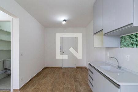 Sala e Cozinha de apartamento à venda com 2 quartos, 38m² em Vila Moinho Velho, São Paulo