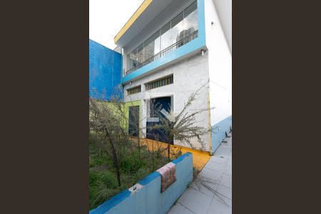 Casa à venda com 600m², 4 quartos e 3 vagasFachada