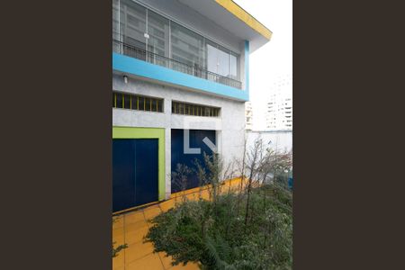 Casa à venda com 600m², 4 quartos e 3 vagasFachada