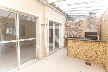 Casa de condomínio para alugar com 140m², 3 quartos e 2 vagas Casa de condomínio para alugar com 140m², 3 quartos e 2 vagasQuintal e churrasqueira