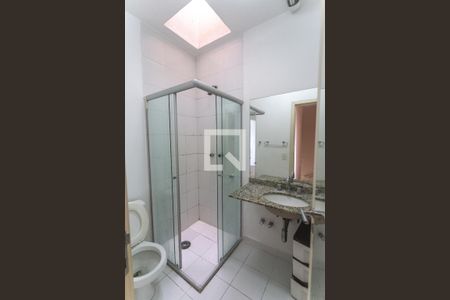 Casa de condomínio para alugar com 140m², 3 quartos e 2 vagas Casa de condomínio para alugar com 140m², 3 quartos e 2 vagasBanheiro