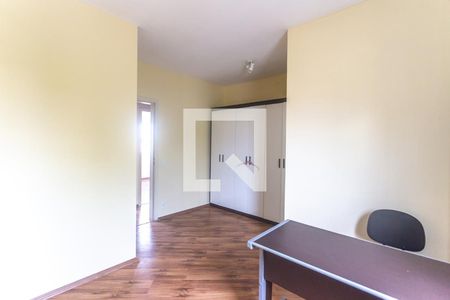 Casa de condomínio para alugar com 140m², 3 quartos e 2 vagas Casa de condomínio para alugar com 140m², 3 quartos e 2 vagasSuíte