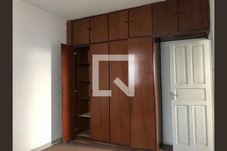 Casa à venda com 4 quartos, 256m² em Concórdia, Belo Horizonte