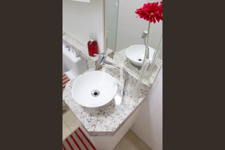 Apartamento à venda com 104m², 2 quartos e 2 vagasBanheiro 2