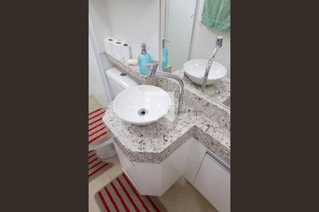 Apartamento à venda com 104m², 2 quartos e 2 vagasSuite Banheiro