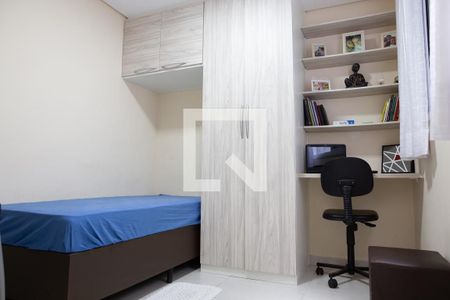 Apartamento à venda com 104m², 2 quartos e 2 vagasQuarto 2