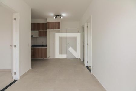 Sala  de apartamento para alugar com 2 quartos, 39m² em Vila Invernada, São Paulo