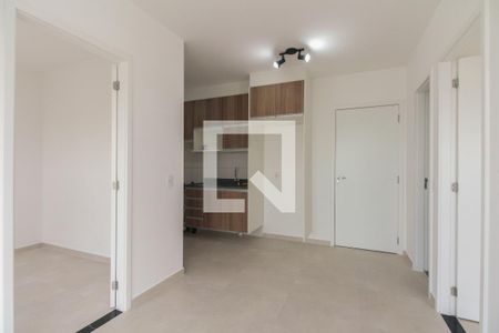 Sala  de apartamento para alugar com 2 quartos, 39m² em Vila Invernada, São Paulo