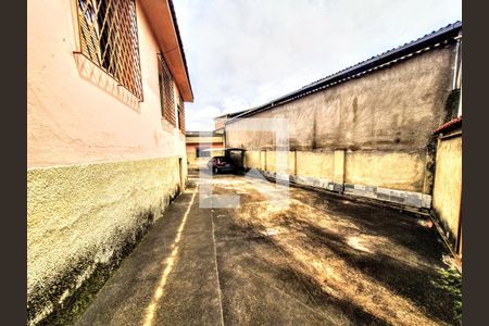 Casa à venda com 187m², 4 quartos e 6 vagas