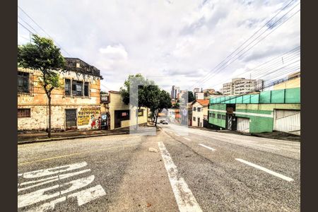 Casa à venda com 187m², 4 quartos e 6 vagas