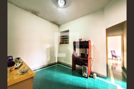 Casa à venda com 4 quartos, 187m² em Floresta, Belo Horizonte