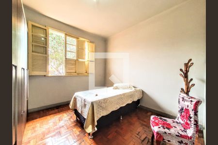 Casa à venda com 4 quartos, 187m² em Floresta, Belo Horizonte