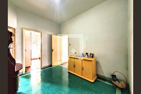 Casa à venda com 4 quartos, 187m² em Floresta, Belo Horizonte