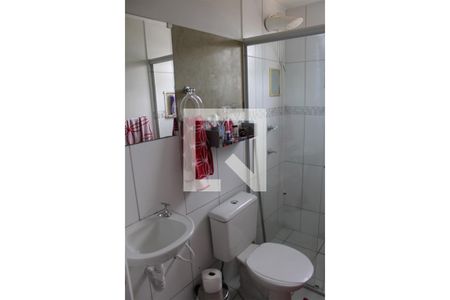 Apartamento para alugar com 46m², 2 quartos e 1 vaga Apartamento para alugar com 46m², 2 quartos e 1 vagaBanheiro