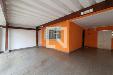 Casa à venda com 178m², 3 quartos e 3 vagasGaragem