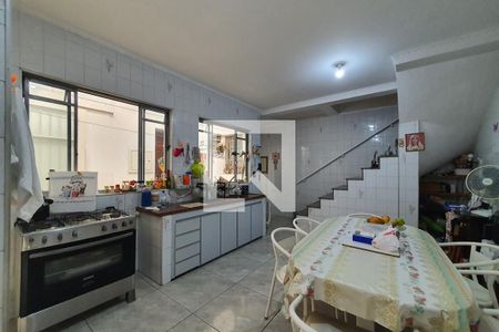 Casa à venda com 178m², 3 quartos e 3 vagasCozinha