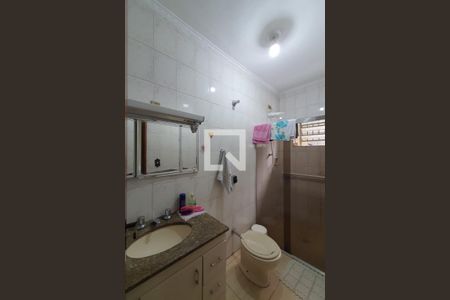 Casa à venda com 178m², 3 quartos e 3 vagasBanheiro da suíte