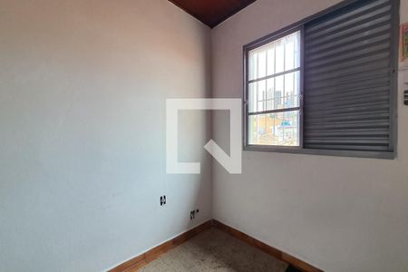 Casa à venda com 178m², 3 quartos e 3 vagasQuarto 2