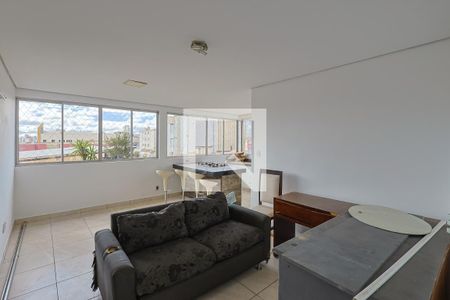 Apartamento à venda com 142m², 3 quartos e 1 vagaCozinha e sala segundo andar