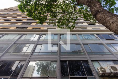 Fachada de kitnet/studio para alugar com 1 quarto, 30m² em Centro, São Paulo