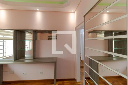 Apartamento à venda com 68m², 2 quartos e sem vagaSalas