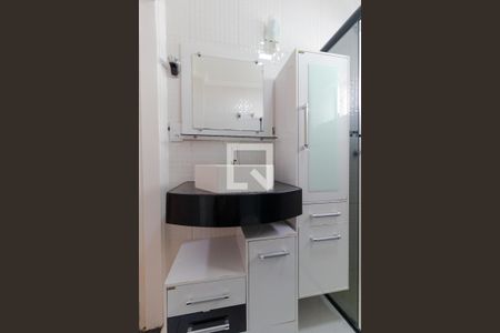 Apartamento à venda com 68m², 2 quartos e sem vagaBanheiro