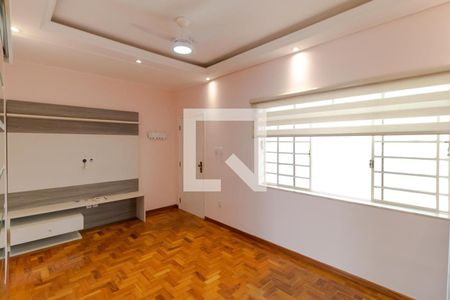Apartamento à venda com 68m², 2 quartos e sem vagaSalas
