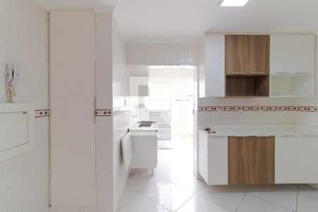 Apartamento à venda com 68m², 2 quartos e sem vagaCozinha