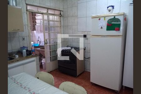 Casa à venda com 3 quartos, 400m² em Sagrada Família, Belo Horizonte